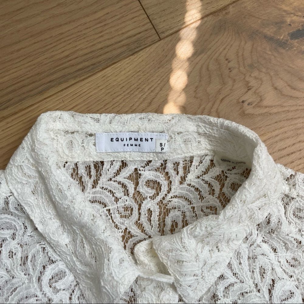 EQUIPMENT LACE SLEEVELESS TOP - Picture 6 of 14